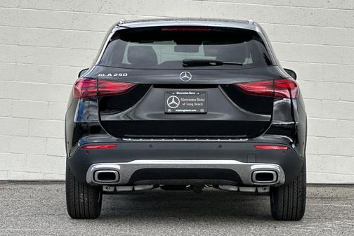 2026 Mercedes-Benz GLA 250 Base