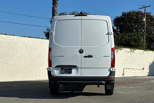 2026 Mercedes-Benz Sprinter 2500 144 WB