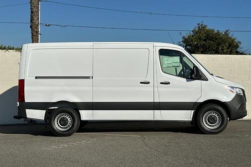 2026 Mercedes-Benz Sprinter 2500 144 WB