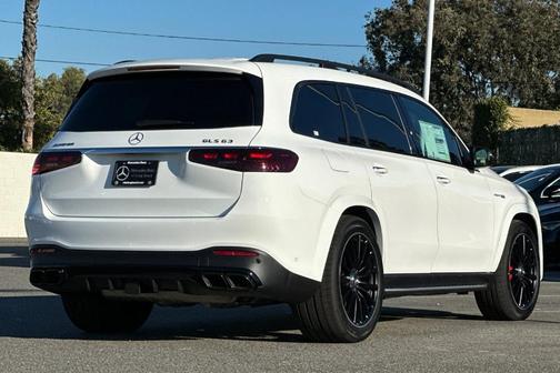 2026 Mercedes-Benz AMG GLS 63 Base