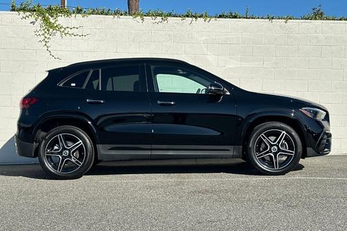 2026 Mercedes-Benz GLA 250 Base