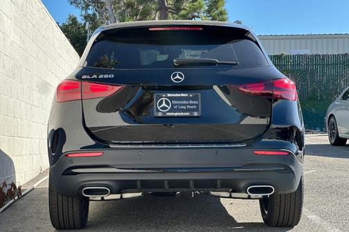 2026 Mercedes-Benz GLA 250 Base