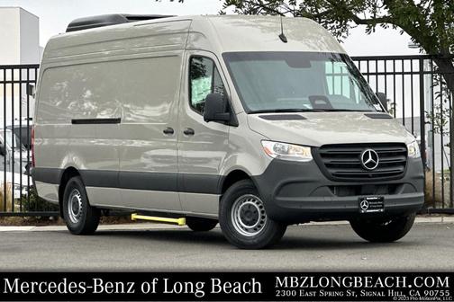 2025 Mercedes-Benz Sprinter 2500 High Roof