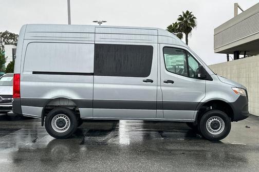 2026 Mercedes-Benz Sprinter 2500 Standard Roof