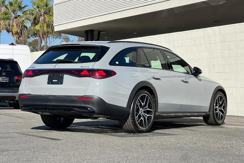 2026 Mercedes-Benz E-Class E 450