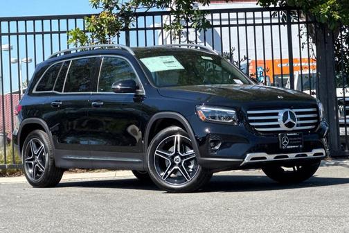 Midnight Black 2026 Mercedes-Benz GLB 250 Base