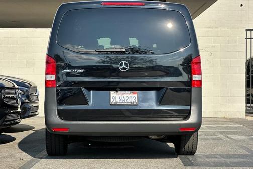 2023 Mercedes-Benz Metris Base