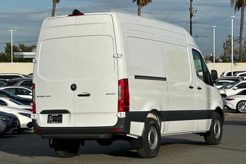2026 Mercedes-Benz Sprinter 2500 144 WB