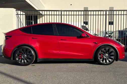 2022 Tesla Model Y Performance