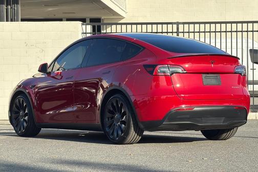 2022 Tesla Model Y Performance
