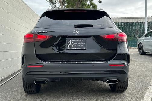 2026 Mercedes-Benz GLA 250 Base
