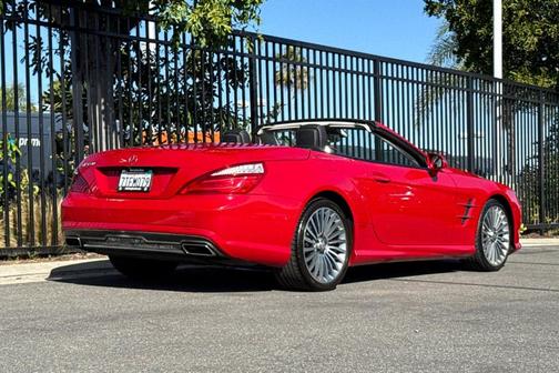 2013 Mercedes-Benz SL-Class SL 550