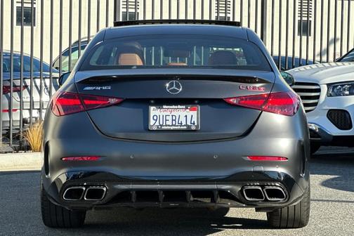 2024 Mercedes-Benz AMG C 63 S E Performance