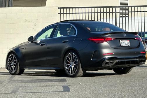 2024 Mercedes-Benz AMG C 63 S E Performance