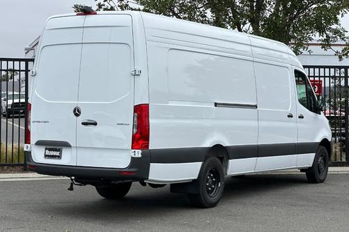 2025 Mercedes-Benz Sprinter 3500 170 WB High Roof Extended Cargo