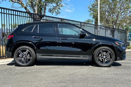 2026 Mercedes-Benz GLA 250 Base