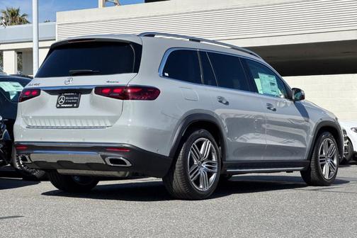 Alpine Gray 2026 Mercedes-Benz GLS 450 4MATIC