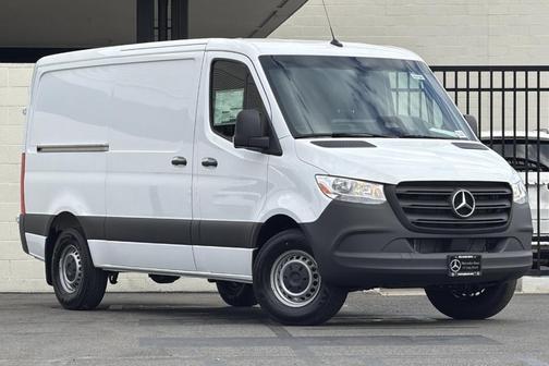 2026 Mercedes-Benz Sprinter 2500 Standard Roof