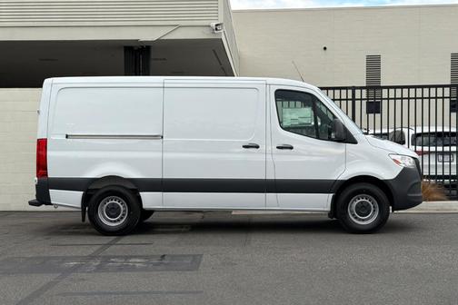 2026 Mercedes-Benz Sprinter 2500 Standard Roof
