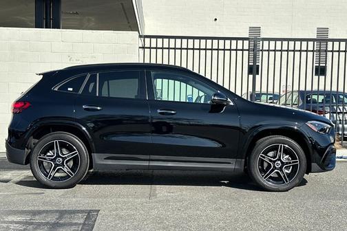 2026 Mercedes-Benz GLA 250 Base