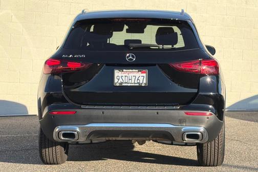 2025 Mercedes-Benz GLA 250 Base