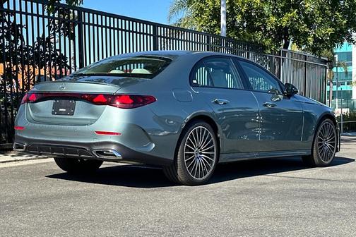 2026 Mercedes-Benz E-Class E 350