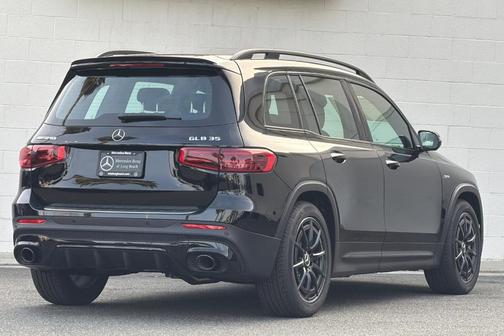 2026 Mercedes-Benz AMG GLB 35 Base