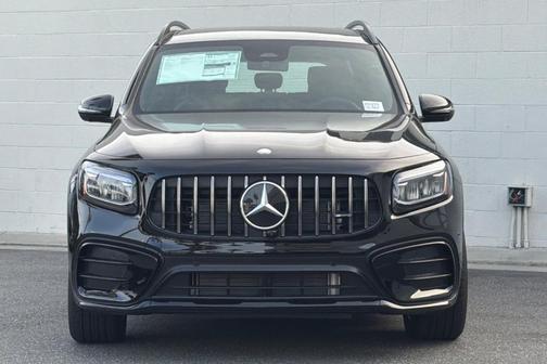 2026 Mercedes-Benz AMG GLB 35 Base