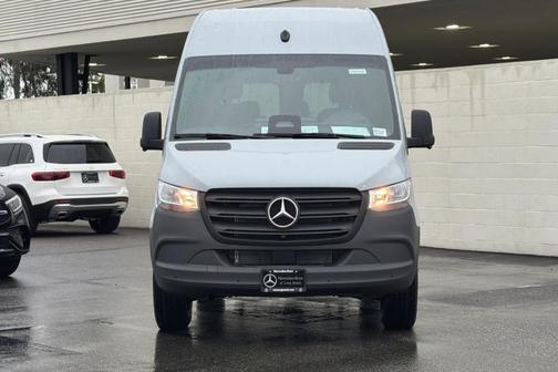2026 Mercedes-Benz Sprinter 2500 