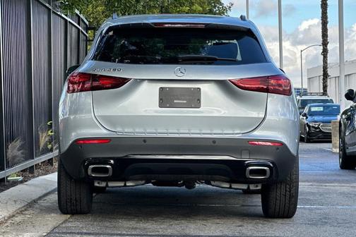 2026 Mercedes-Benz GLA 250 Base