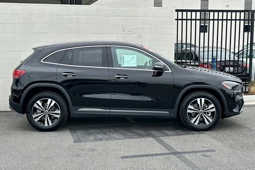 2024 Mercedes-Benz GLA 250