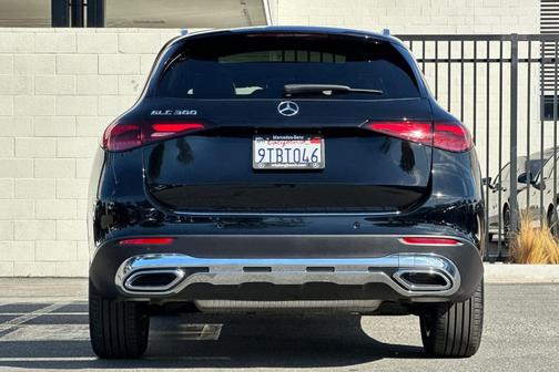 2025 Mercedes-Benz GLC 300 Base