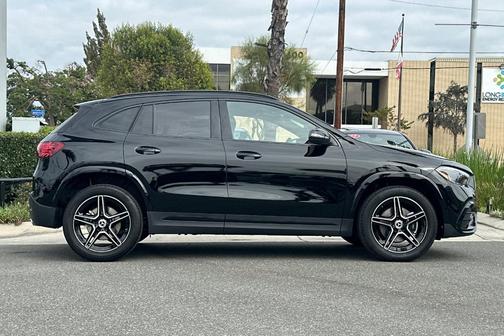 2026 Mercedes-Benz GLA 250 Base