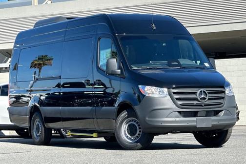 2026 Mercedes-Benz Sprinter 2500 170 WB