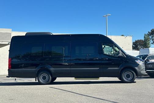2026 Mercedes-Benz Sprinter 2500 170 WB