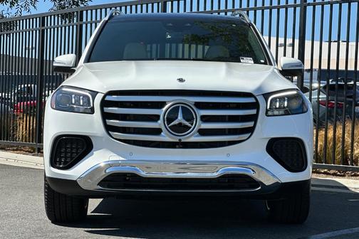 2025 Mercedes-Benz GLS 450 4MATIC