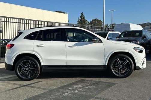 2026 Mercedes-Benz GLA 250 Base