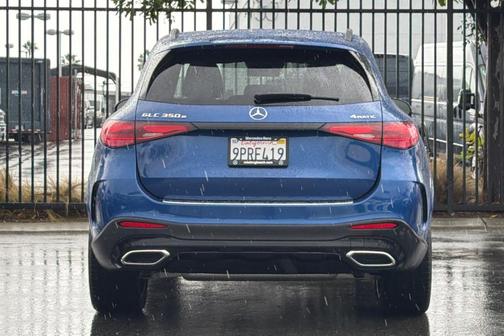 2025 Mercedes-Benz GLC 350e Base 4MATIC