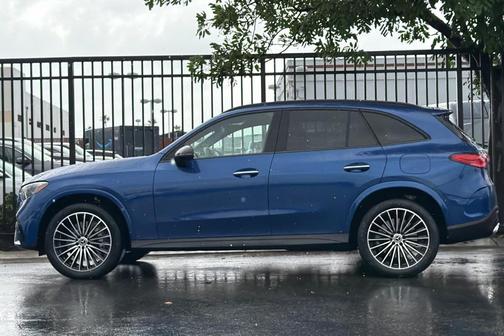 2025 Mercedes-Benz GLC 350e Base 4MATIC
