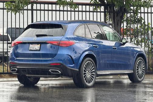 2025 Mercedes-Benz GLC 350e Base 4MATIC