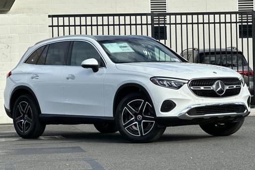 2026 Mercedes-Benz GLC 300 Base