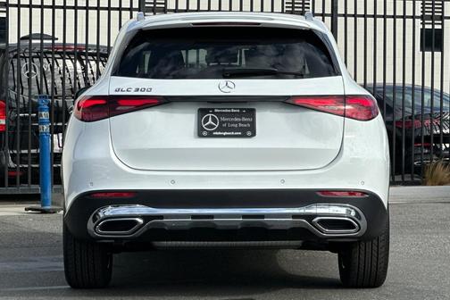 2026 Mercedes-Benz GLC 300 Base