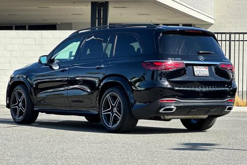 2025 Mercedes-Benz GLS 450 4MATIC