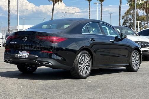 2025 Mercedes-Benz CLA 250 Base