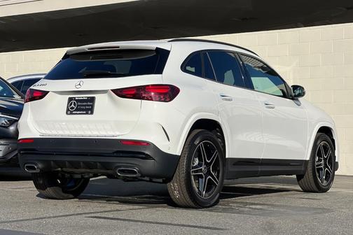 2026 Mercedes-Benz GLA 250 Base