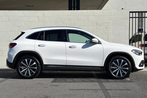 2023 Mercedes-Benz GLA 250 Base