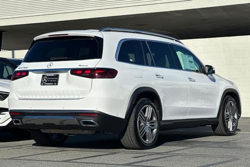 2026 Mercedes-Benz GLS 450