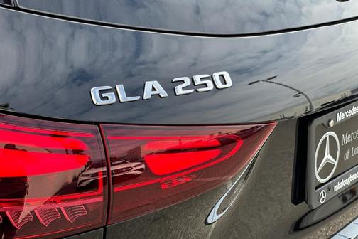 2026 Mercedes-Benz GLA 250 Base