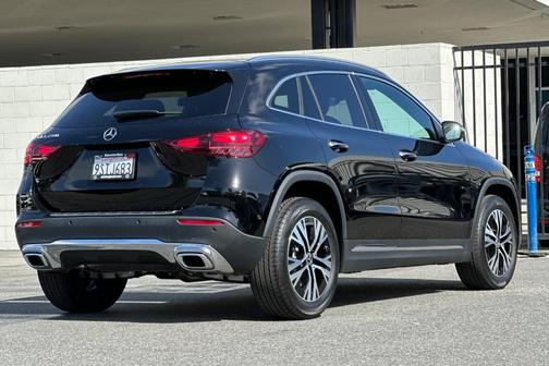 2025 Mercedes-Benz GLA 250 Base