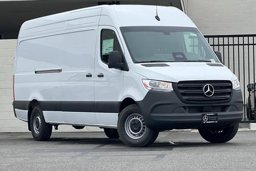 2025 Mercedes-Benz Sprinter 2500 High Roof